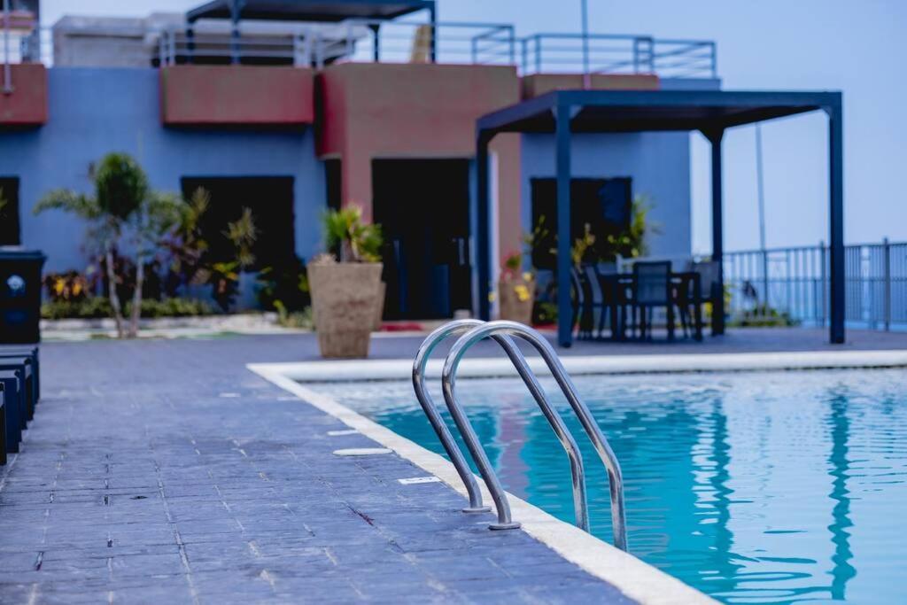 Pyramid Point Manor Villa Ocho Rios Exteriör bild